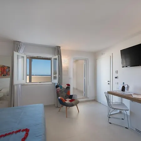 Artemide 3*