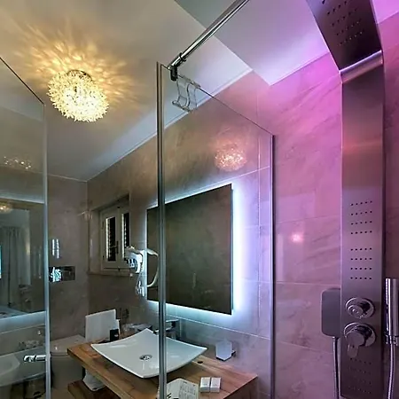 Artemide