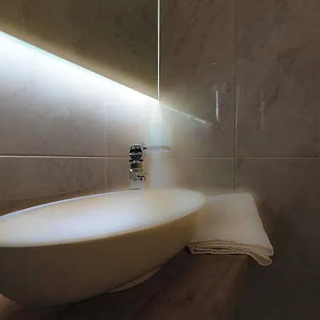 酒店 Artemide